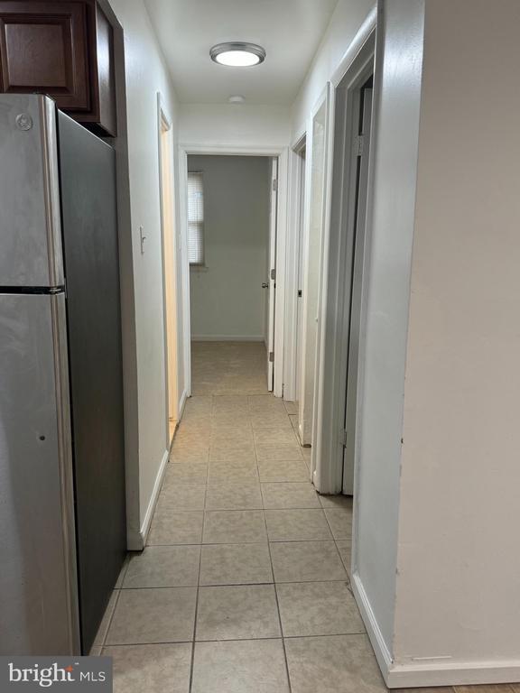 Foto del edificio - 585 Allengrove St