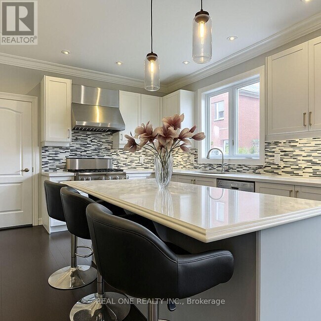 Photo du bâtiment - 998 Wilbur Pipher Cir