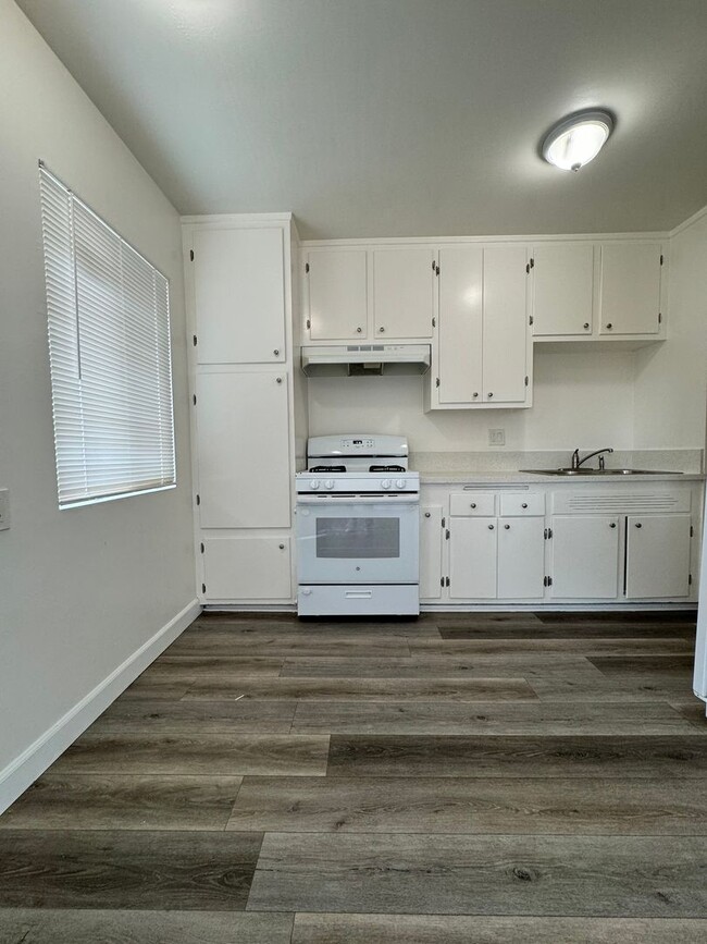 Foto del interior - 11736 S Vermont Ave.