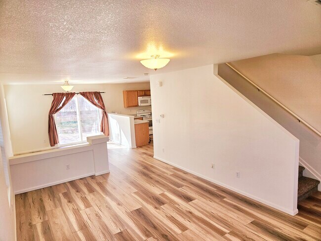 Building Photo - 3776 Dinosaur St