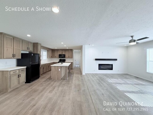 Building Photo - 6198 West Adams-