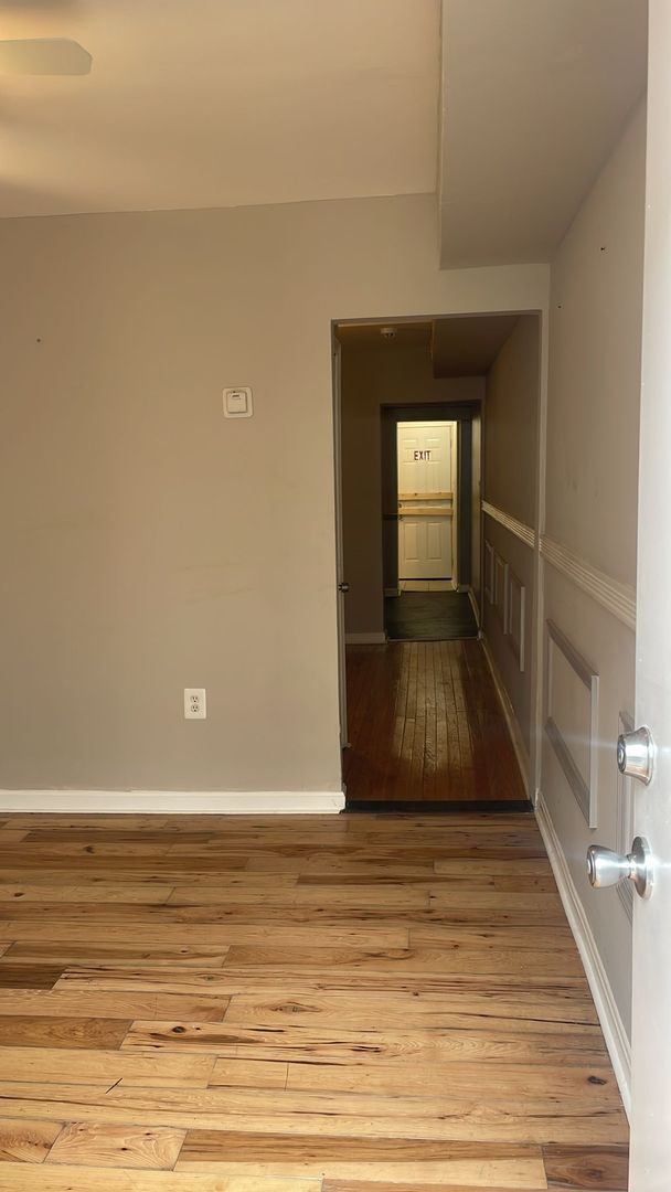 Photo - Recently Renovated 2 Bed 1 Bath Ready To M... House