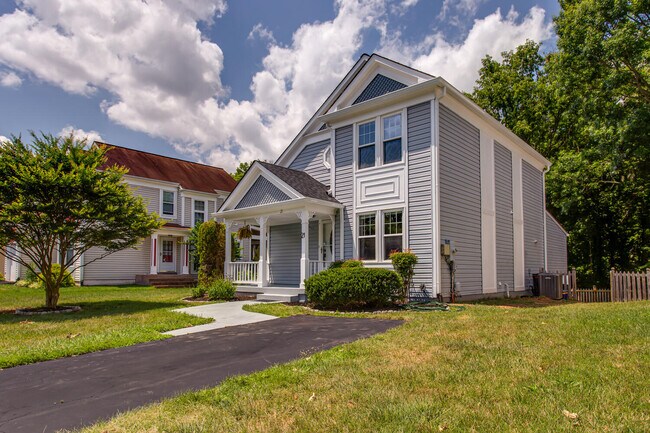 Building Photo - 21 Ferguson Ct