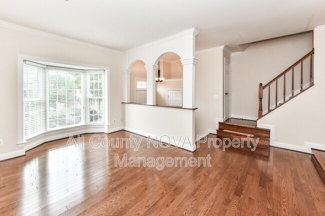 Foto del edificio - 6006 Kelsey Ct