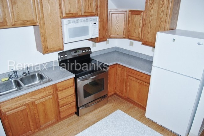 Building Photo - 2108 McCullam Ave