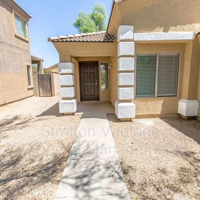 Building Photo - 11284 W Magnolia St