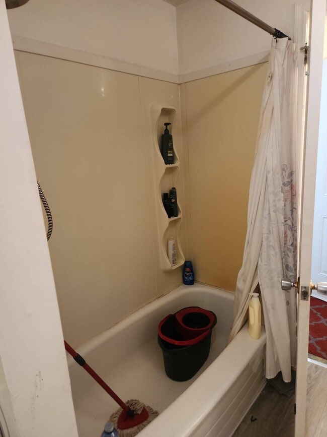 Building Photo - 283 Chem. Tobique