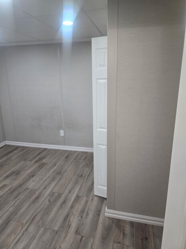 Foto del edificio - 5 Verdun Ave