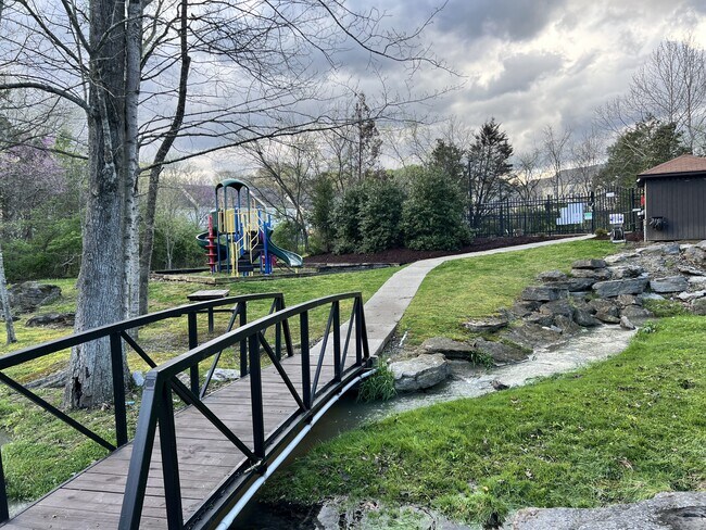 Foto del edificio - 1509 Sudbury Ct