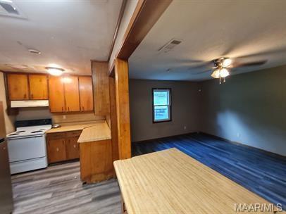 Foto del edificio - 1102 Jameswood Ct