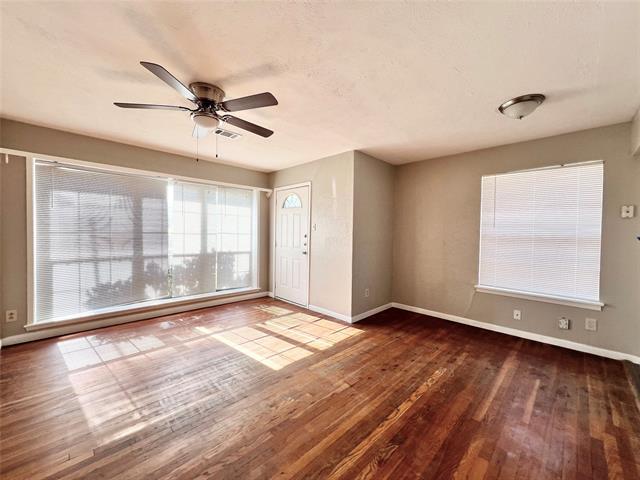 Building Photo - 1607 Herschel St