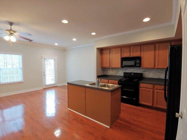 Foto del edificio - 2918 Ashlyn Pointe Dr