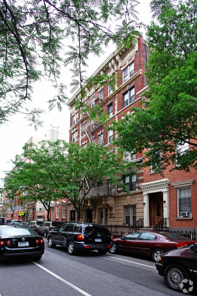 312 - 316 W 20th St - 312-316 W 20th St