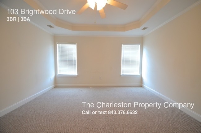 Building Photo - 103 Brightwood Dr