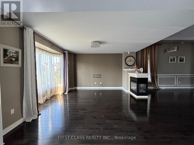 Building Photo - 97 Jazz Dr