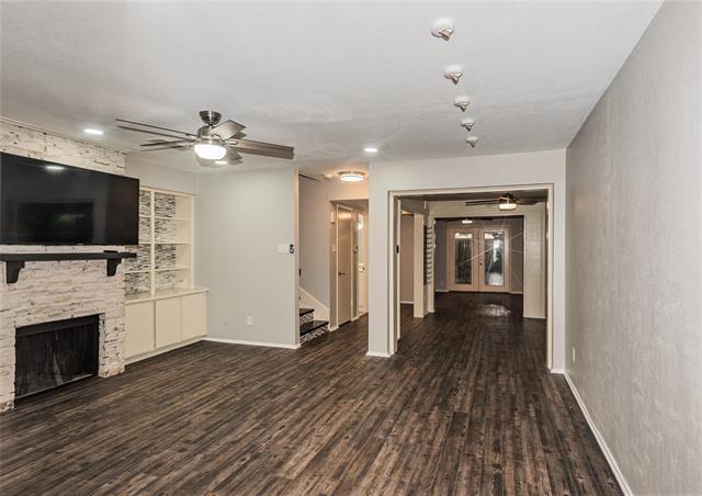 Primary Photo - 3788 Vitruvian Way