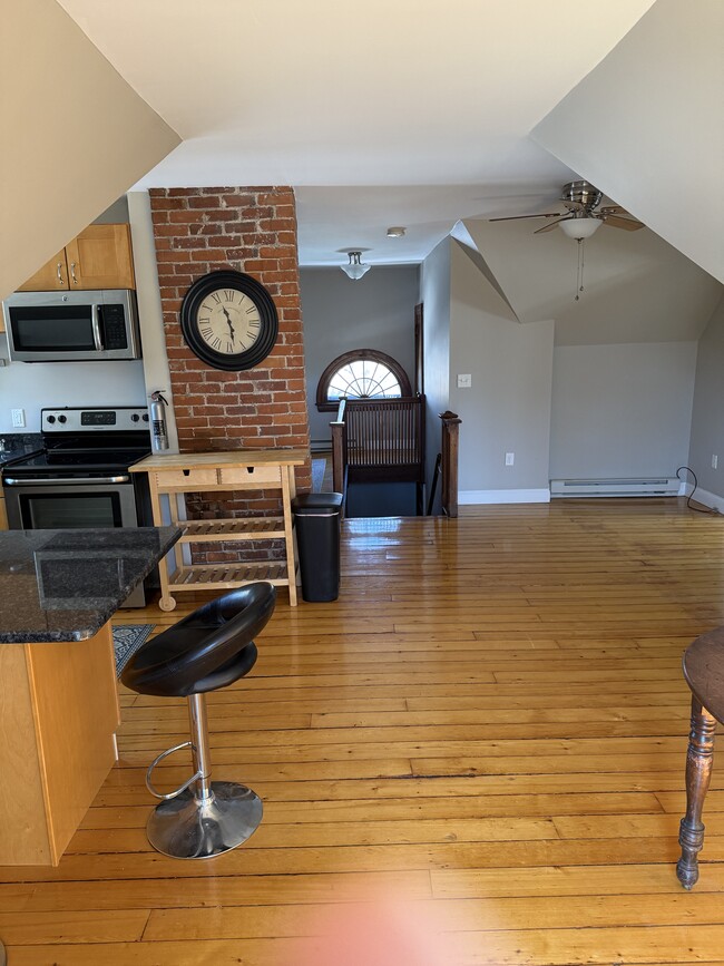 Building Photo - 19 Columbus Ave