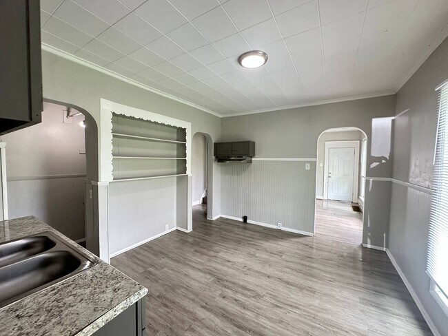 Foto del edificio - Xenia Duo! **Move In Special - 50% Off Fir...