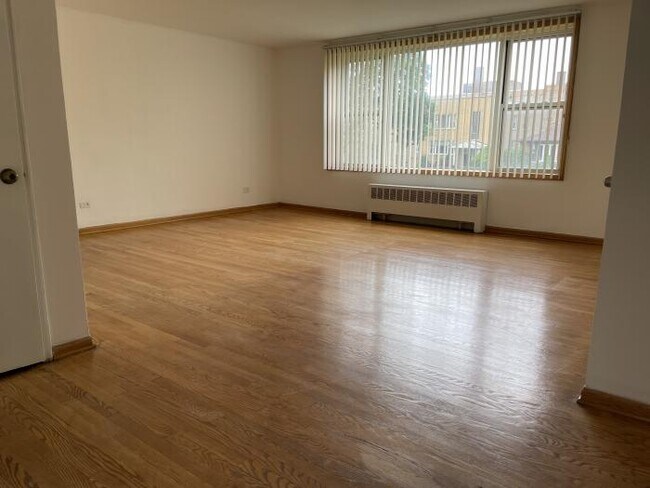 Foto del edificio - 1 bedroom in Chicago IL 60712