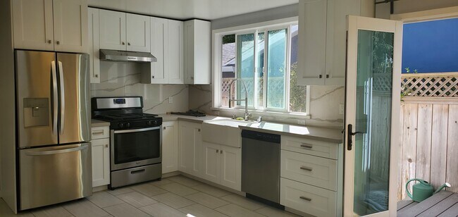 Foto del edificio - 815 Dell Rd