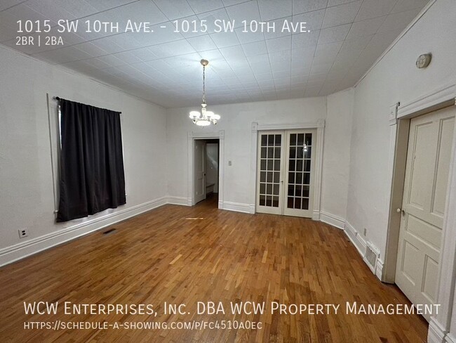 Building Photo - Beautiful and unique home with covered fro...