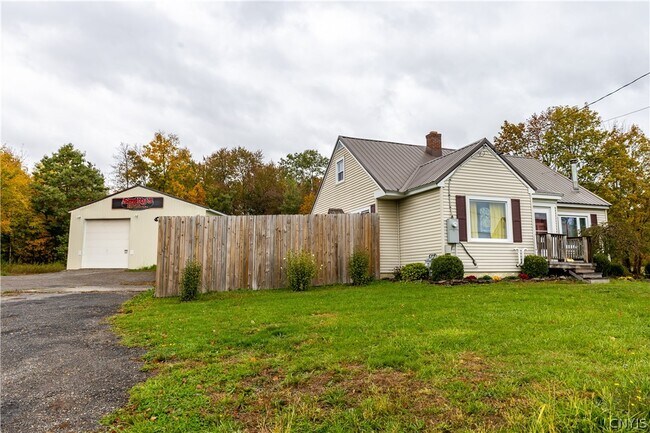 Foto del edificio - 2800 NY-49