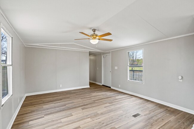 Building Photo - 4337 Woodrow Wilson Rd