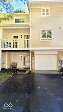 Building Photo - 1111 Island Woods Dr