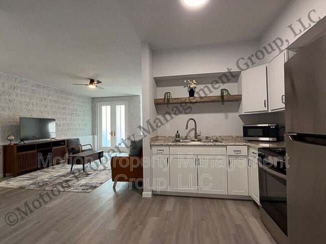 Photo - 6918 Northside Dr House