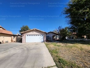 Building Photo - 10112 Meacham Rd