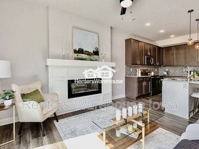 Building Photo - 3624 NE Marissa Ln