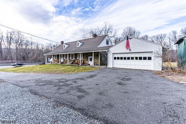 Building Photo - 292 US-202