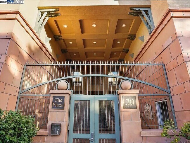 Foto del edificio - 30 E Julian St