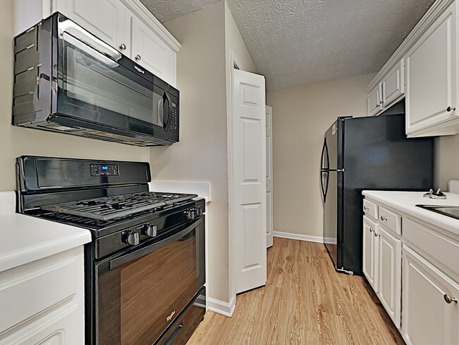 Building Photo - 105 Unity Cove