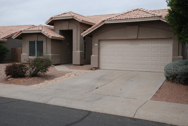 Foto del edificio - 514 W Laredo Ave