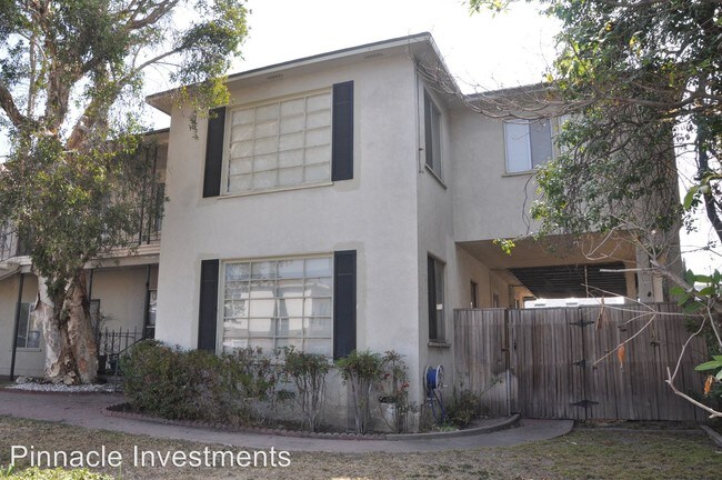 Building Photo - 1732 Orizaba Ave