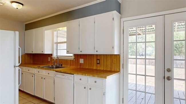 Foto del edificio - 1107 Braeswood Dr