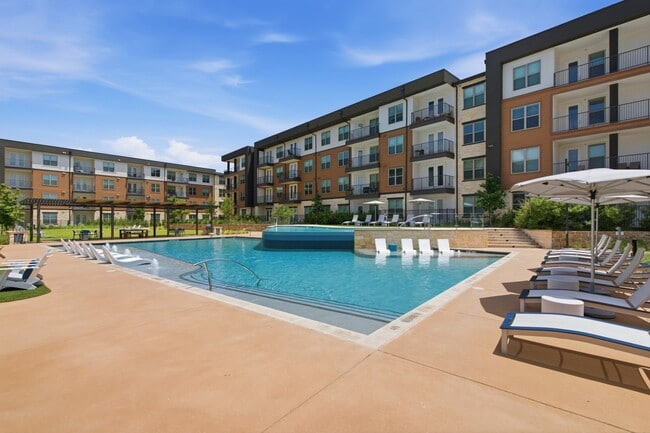 Building Photo - Soltra Firewheel