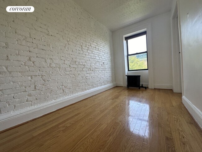 Building Photo - 714 Lafayette Ave
