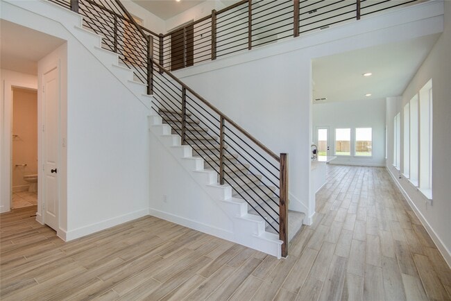 Foto del edificio - 21803 Fitzroy Mnr Ln