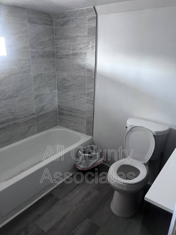 Foto del edificio - 4314 Buena Vista Ln