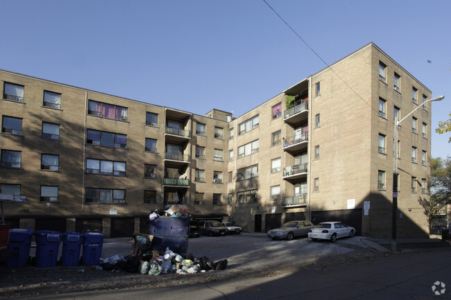 Primary Photo - Crown Hill Terrace