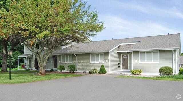 Johnny Appleseed Apartments Ellington Ct Reviews Johnny Appleseed Apartments Ellington Ct Reviews