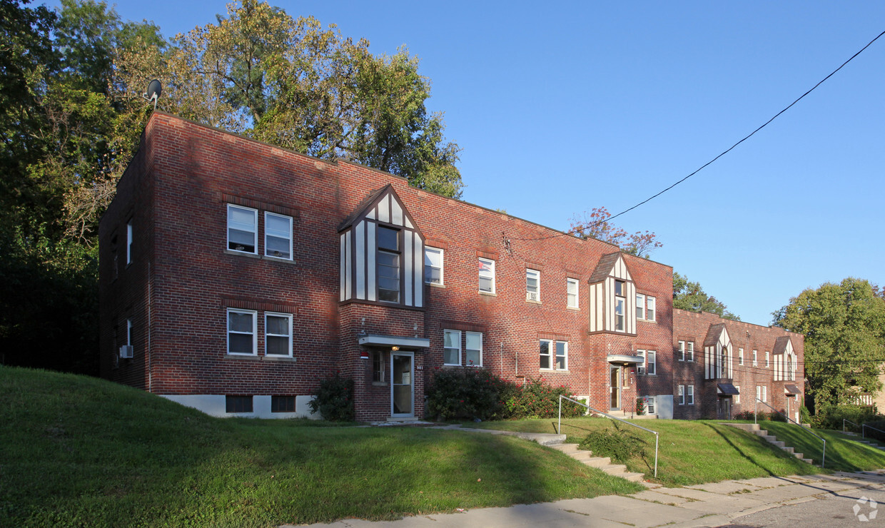 Primary Photo - Debbe Lane Apartments