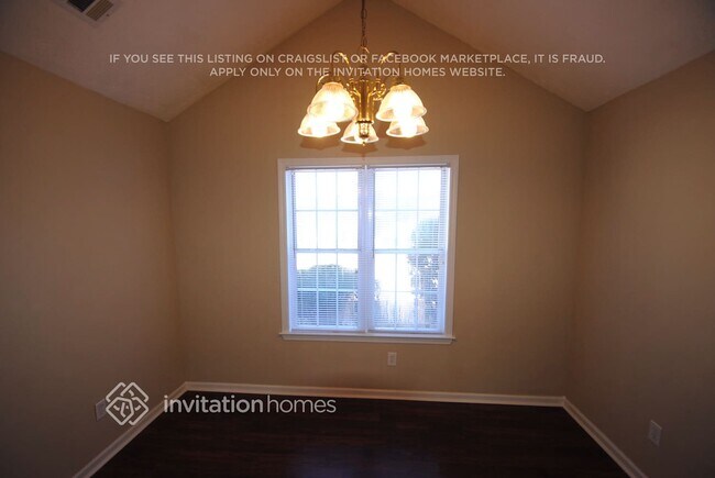 Building Photo - 1454 Forest Path Ln