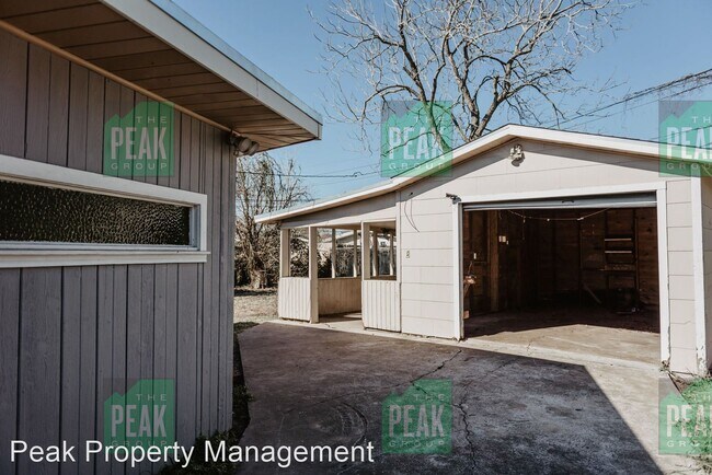 Building Photo - 3 br, 2 bath House - 4729 Carroll Ln