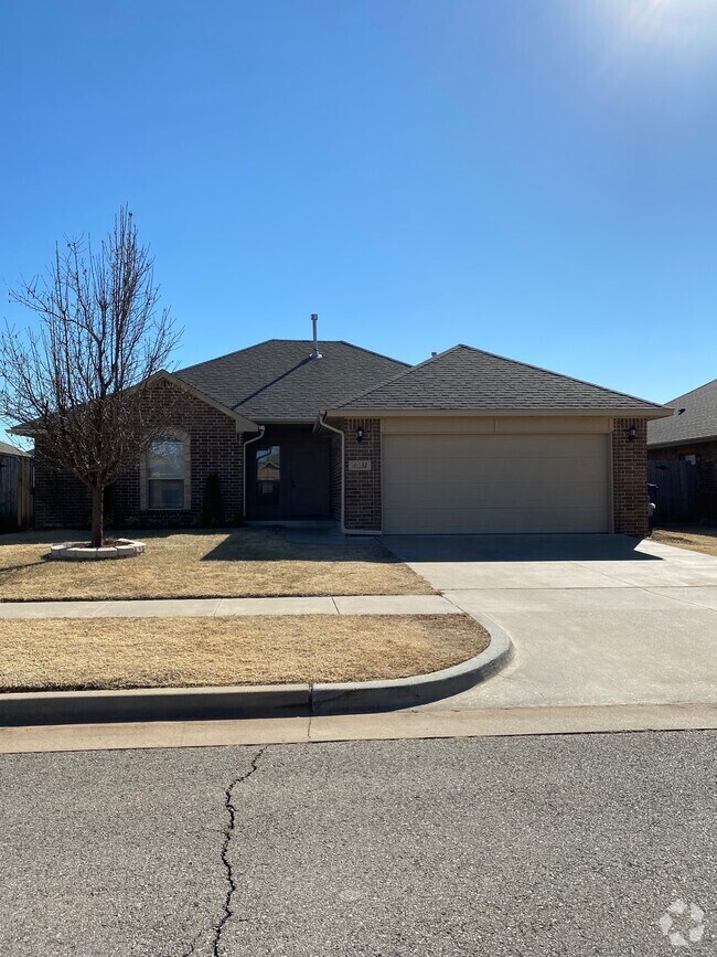 Brookstone Lakes Apartments under 2,000 Yukon, OK 2 Rentals