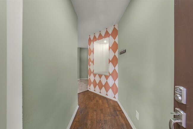 Foto del edificio - 14606 Vaughnville Dr