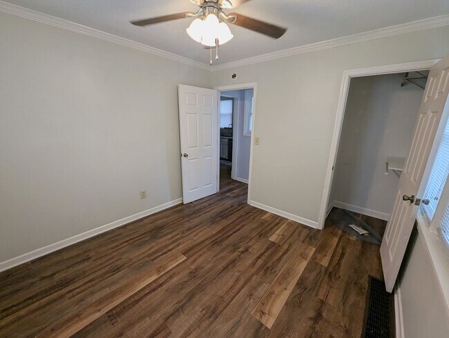 Foto del edificio - Dogtown Delight - 3 Bedroom House