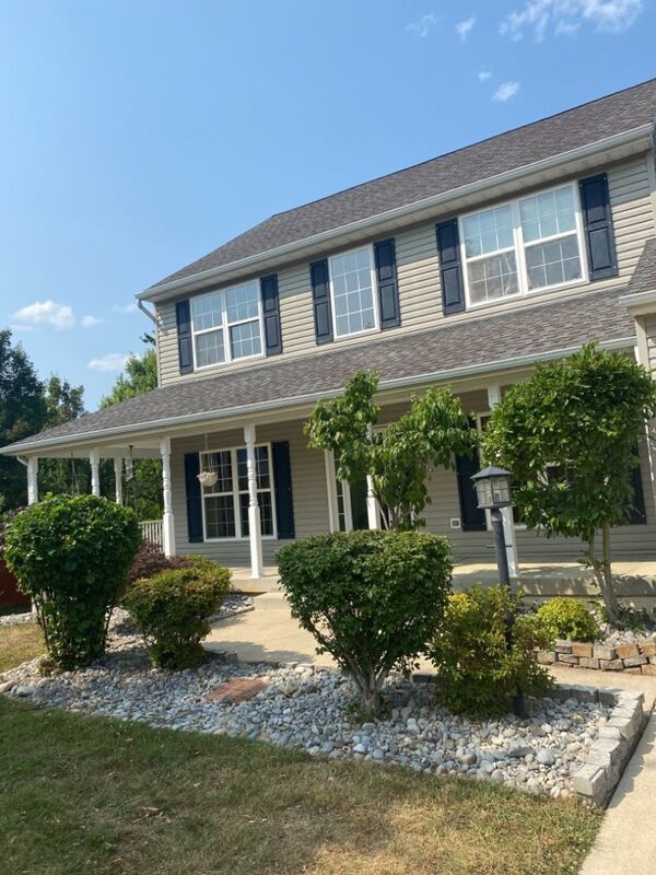 Primary Photo - 1008 Black Oak Ct